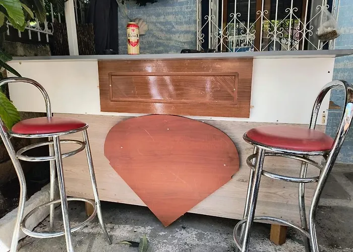 War Bunker אכסניה סרנדה