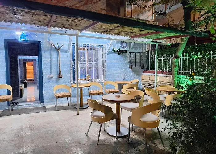 War Bunker אכסניה *