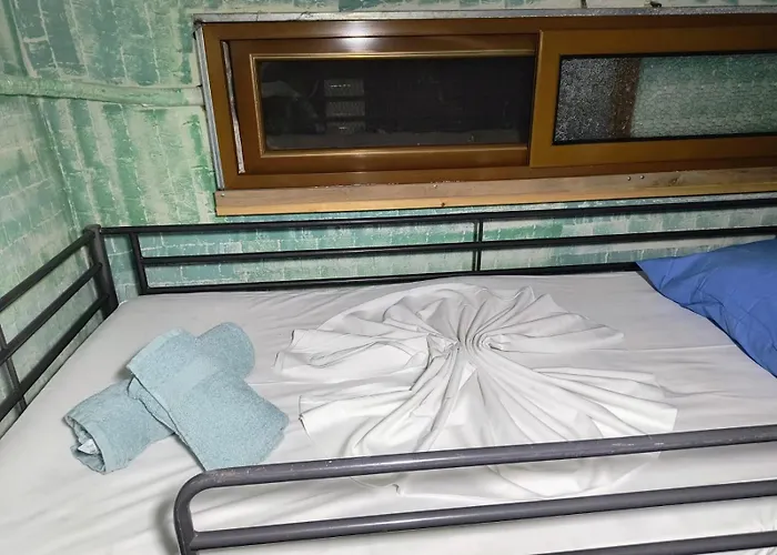 War Bunker * סרנדה