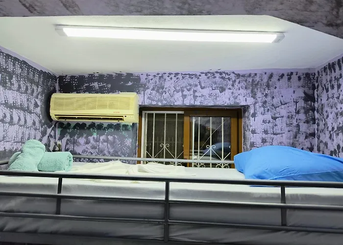 War Bunker סרנדה