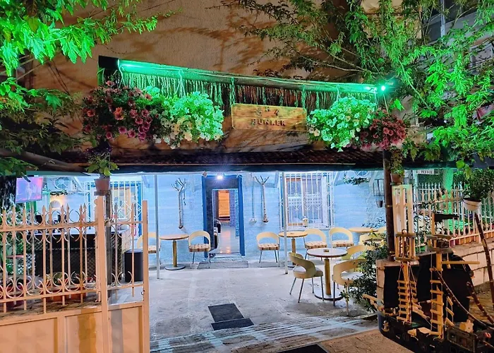 War Bunker אכסניה