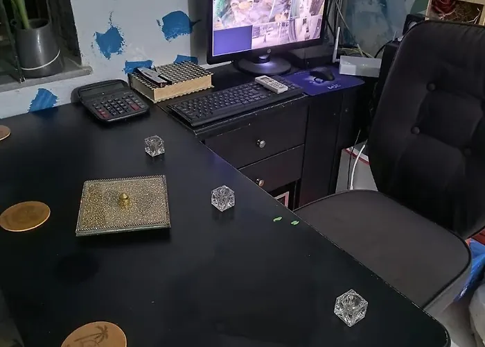 אכסניה War Bunker סרנדה