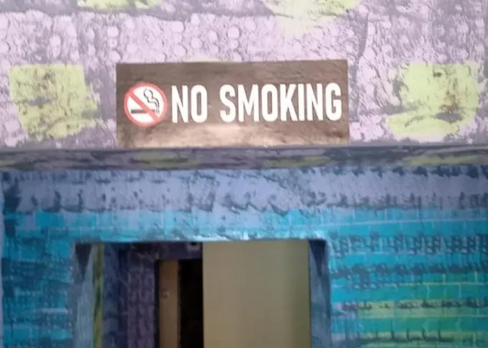 War Bunker אכסניה סרנדה