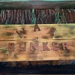 ホステル War Bunker *