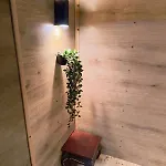 بيت شباب War Bunker ساراندا