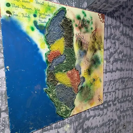 War Bunker بيت شباب