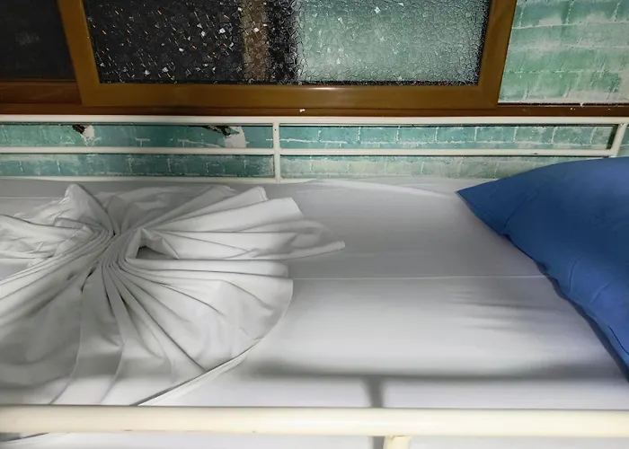 War Bunker Auberge de jeunesse *