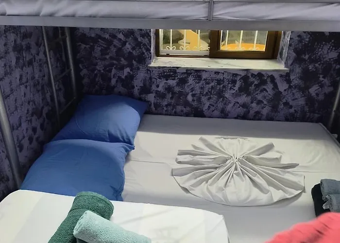 Auberge de jeunesse War Bunker Saranda