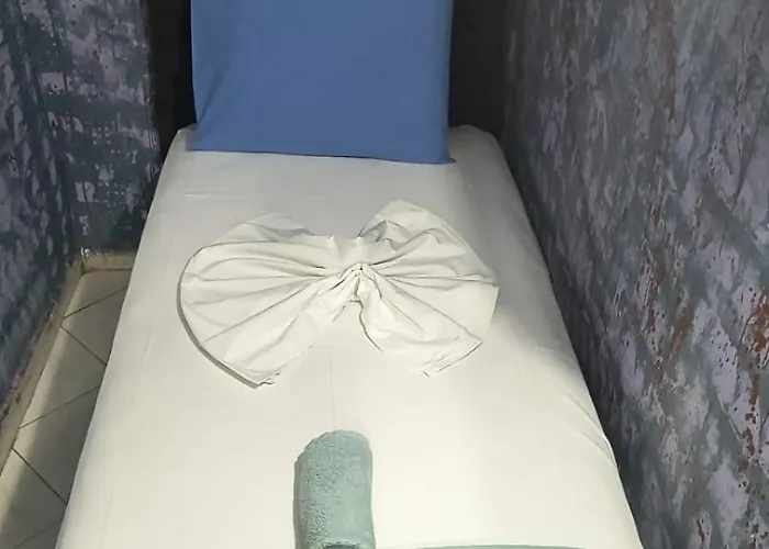 Auberge de jeunesse War Bunker Saranda